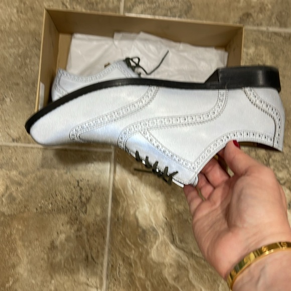 Amazing Cole Haan Reflective Oxford, size 9 - Picture 7 of 10